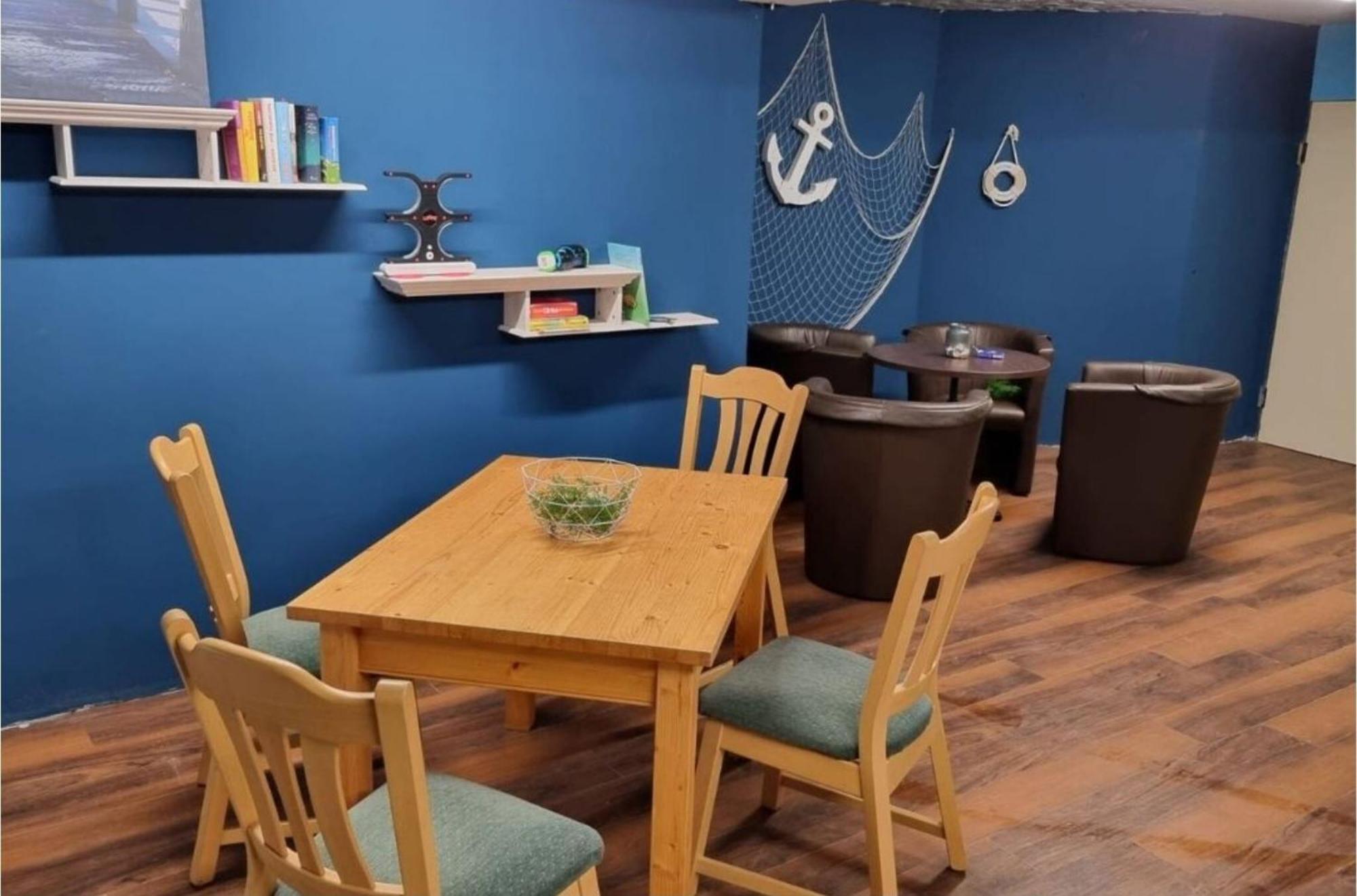 Friesischer Hof, Ferienwohnungen Mit Indoor Spielplatz, Kostenfreien Parkplatz Und W-Lan Hage Ruang foto